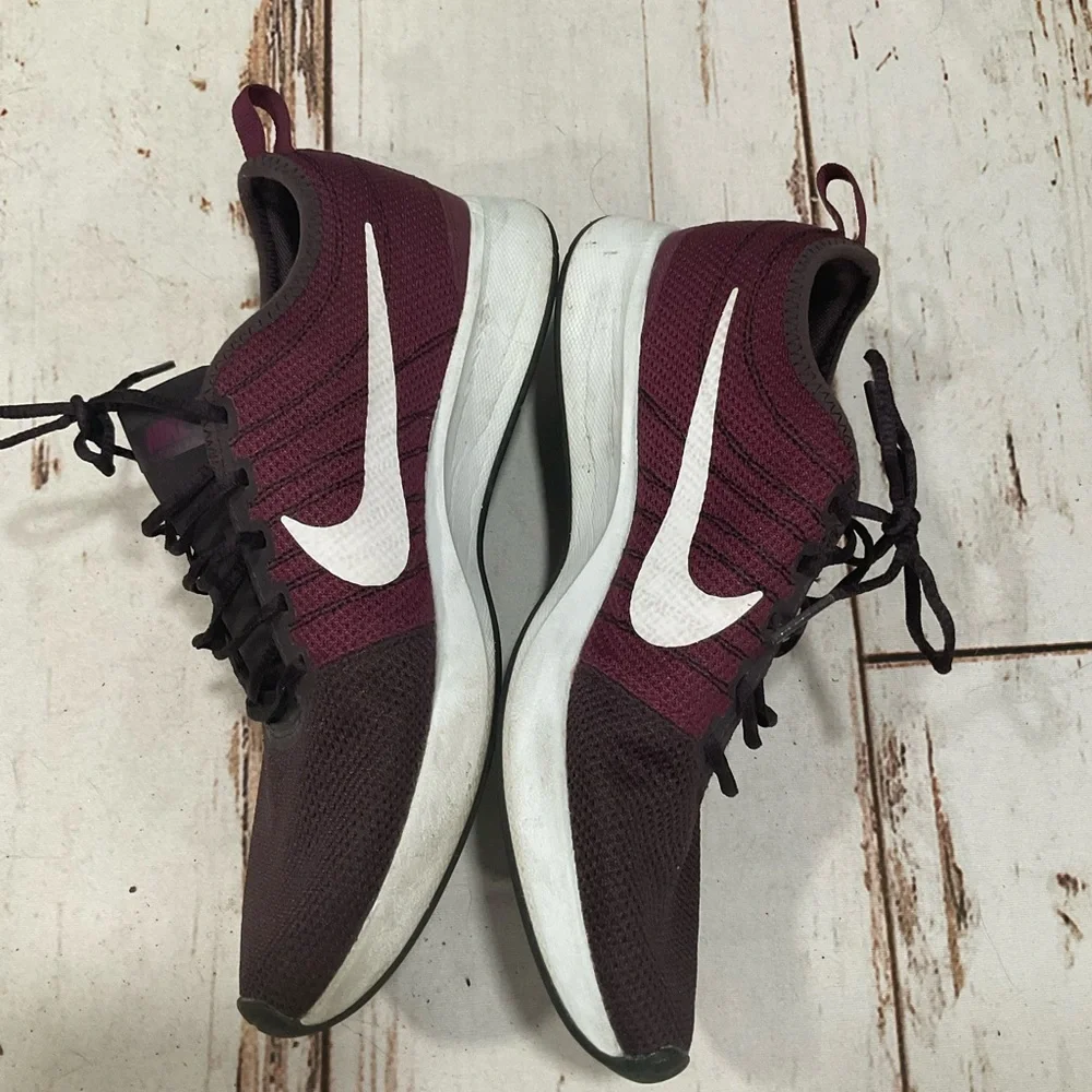 WOMENS NIKE DUAL‎ TONE RACER PURPLE MAGENTA RUNNING SHOES